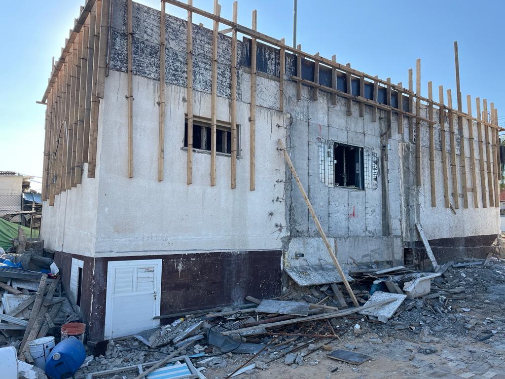 תוספת ממד ומעקה כל הבית (2)